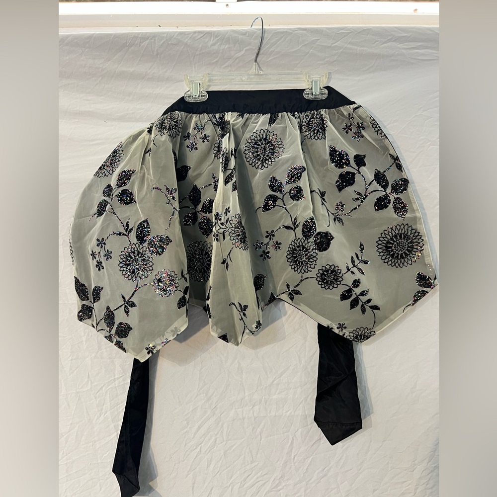 Black glitter apron reversible